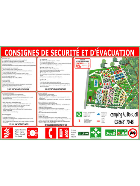 Plan d'évacuation et consignes de sécurité incendie en 4 langues.